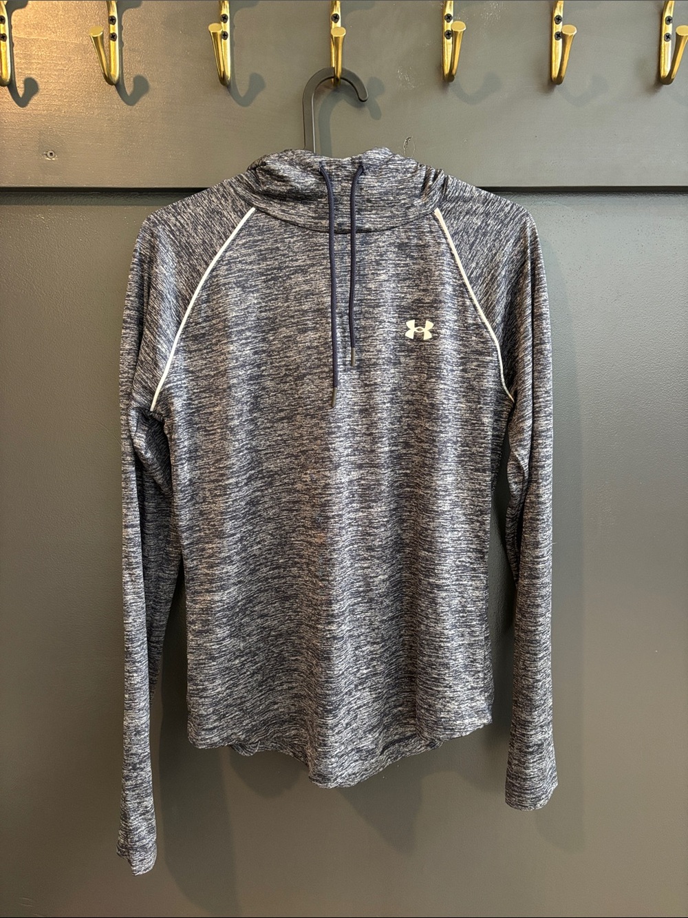 Under Armour Heathered blue hooded Performance Pullover